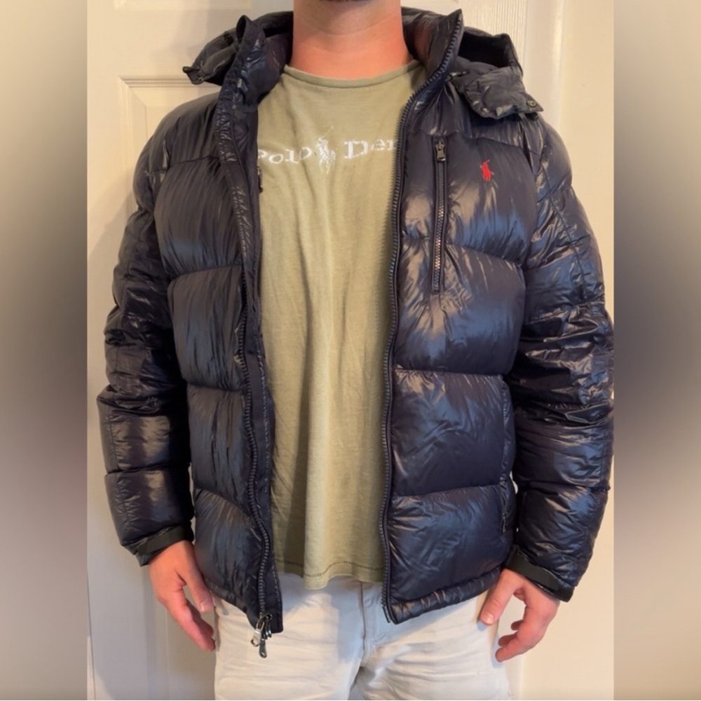 This is a polo puffer jacket size XL. It is (NAVY blue)!!!! With a red horse.
